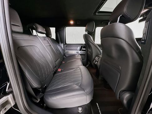Used 2023 Mercedes-Benz G 550 image 29