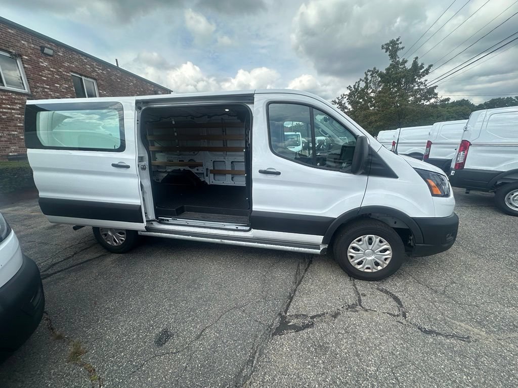 Used 2025 Ford Transit 250 Low Roof w/ Exterior Upgrade Package RWD image 8