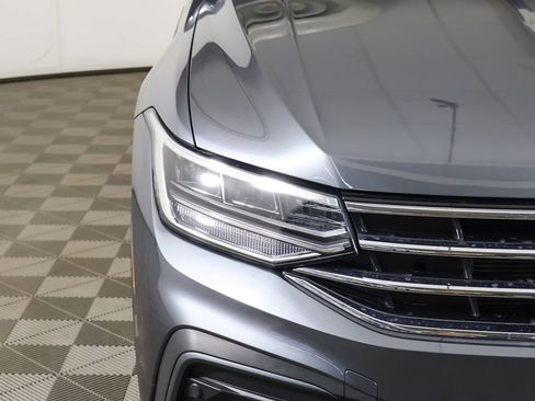 Certified 2023 Volkswagen Tiguan SE image 14