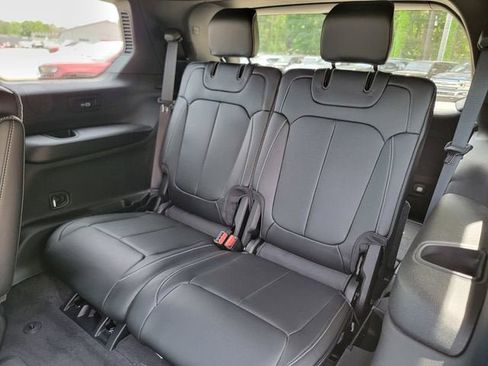 New 2026 Jeep Grand Cherokee L Limited AWD/4WD image 21
