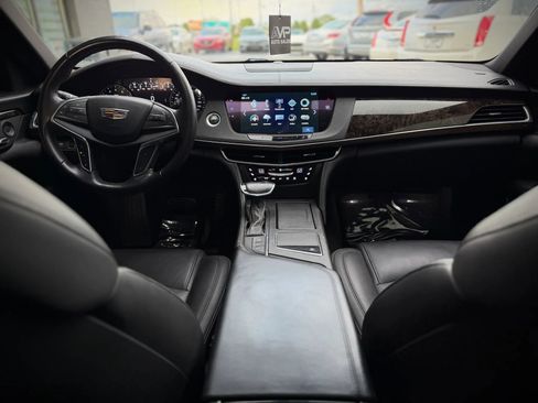 Used 2018 Cadillac CT6 Luxury AWD/4WD image 10
