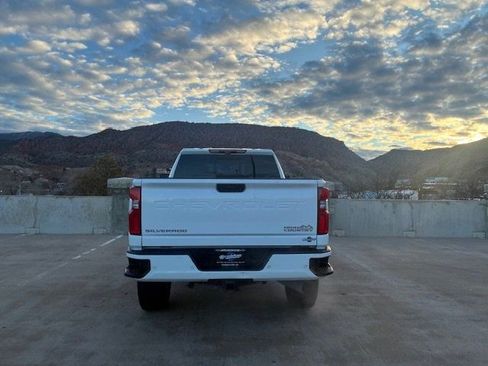 Used 2022 Chevrolet Silverado 2500 High Country image 7