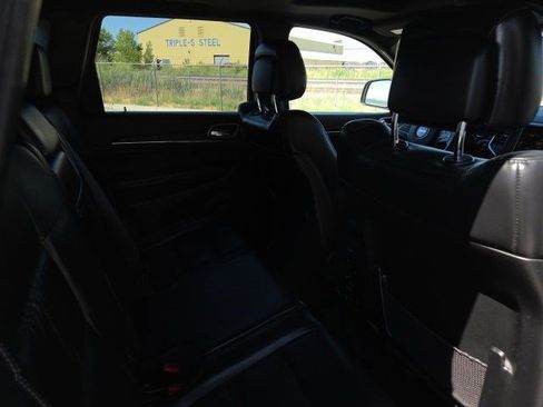Used 2015 Jeep Grand Cherokee Limited w/ Trailer Tow Group IV AWD/4WD image 19