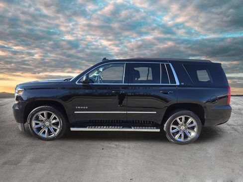 Used 2019 Chevrolet Tahoe LT w/ LT Signature Package image 5
