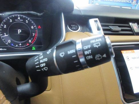 Used 2019 Land Rover Range Rover Sport HSE Dynamic AWD/4WD image 21
