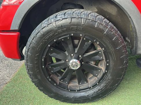 Used 2014 Ford F150 FX4 w/ Equipment Group 402A Luxury image 43