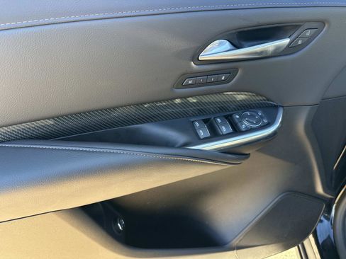 Certified 2023 Cadillac XT4 Sport w/ Technology Package image 16