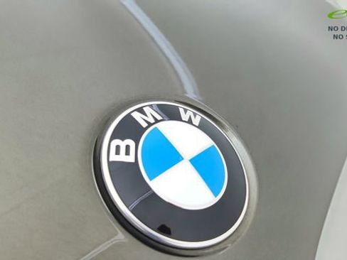Used 2025 BMW X5 M60i AWD/4WD image 16