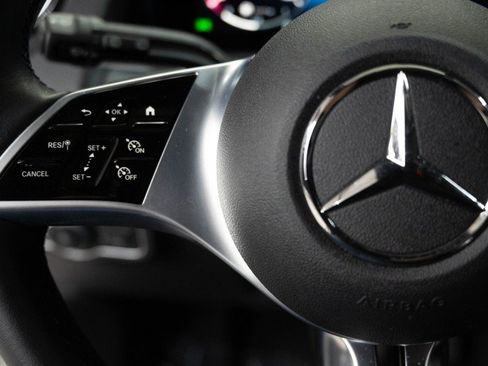 Certified 2026 Mercedes-Benz GLB 250 image 24
