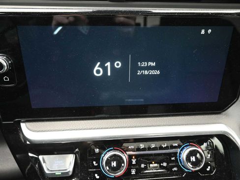 Used 2023 GMC Sierra 1500 Denali image 8