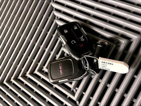 Used 2022 GMC Acadia Denali w/ Denali Ultimate Package AWD/4WD image 12