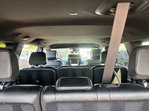 Used 2024 Jeep Wagoneer L Series II w/ Flexible Seating Group AWD/4WD image 32