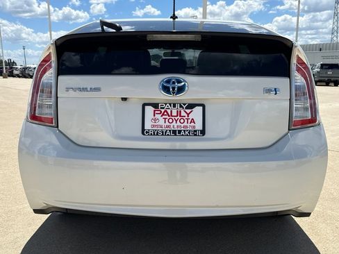 Used 2015 Toyota Prius Three w/ Solar Roof Package FWD image 5