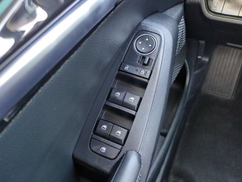 Used 2021 Kia Seltos EX AWD/4WD image 19