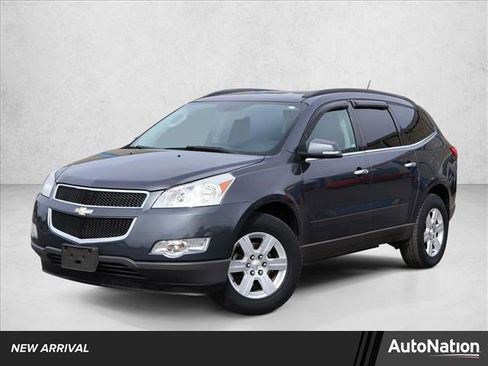 Used 2011 Chevrolet Traverse LT w/ Personal Connectivity Package AWD/4WD image 1