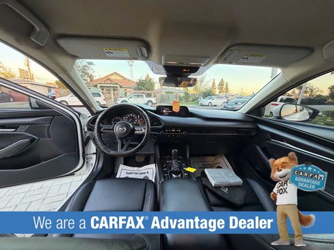 Used 2021 MAZDA MAZDA3 s image 13