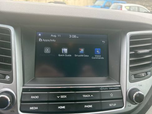 Used 2018 Hyundai Tucson SEL AWD/4WD image 17