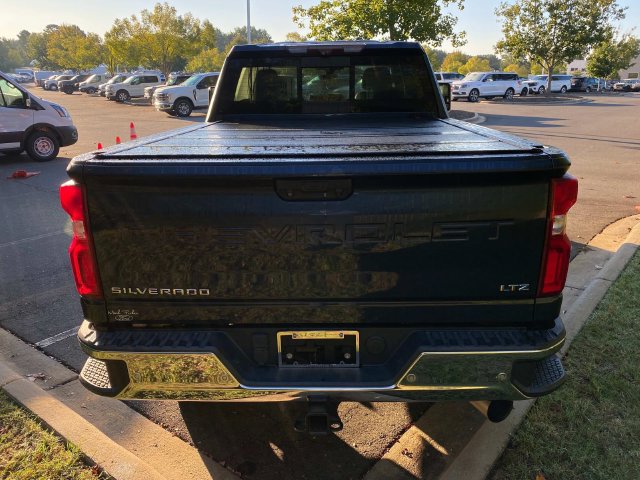 Used 2020 Chevrolet Silverado 2500 LTZ w/ LTZ Premium Package AWD/4WD image 33