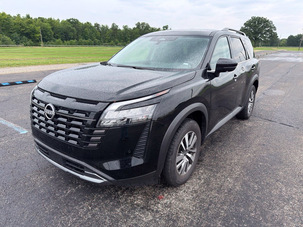 Used 2026 Nissan Pathfinder SL AWD/4WD image 21