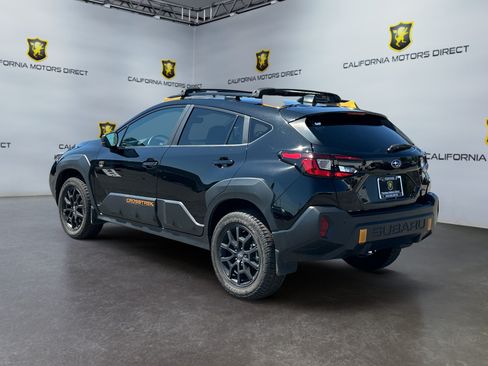 Used 2024 Subaru Crosstrek 2.5i Wilderness w/ Crosstrek Mirror Package AWD/4WD image 3