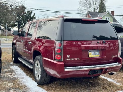 Used 2007 GMC Yukon XL Denali image 6