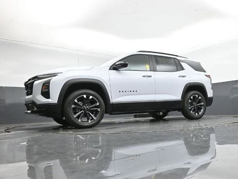 New 2026 Chevrolet Equinox RS w/ Convenience Package III image 10