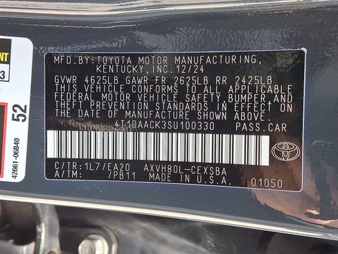 Used 2025 Toyota Camry SE FWD image 26