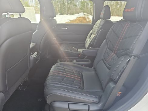 New 2026 Nissan Armada PRO-4X w/ Captain's Chari Seat Package image 27