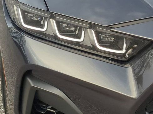 Used 2024 Ford Mustang GT Premium image 10