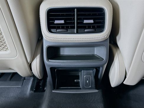 Certified 2020 Mercedes-Benz GLE 350 4MATIC image 33