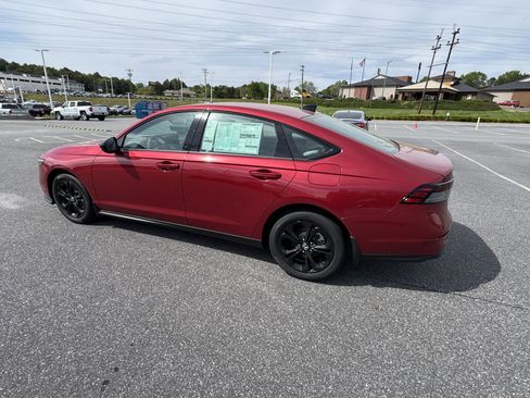 New 2026 Honda Accord SE image 7