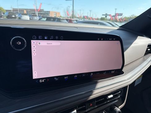 Used 2026 Chevrolet Tahoe Z71 w/ Comfort Package image 29