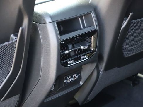 New 2026 Jeep Grand Cherokee Laredo AWD/4WD image 17