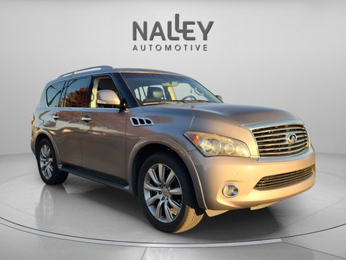 Used 2012 INFINITI QX56 7-passenger w/ Theater Pkg image 8