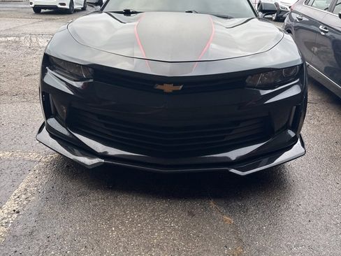 Used 2017 Chevrolet Camaro LT image 2