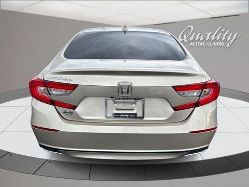 Used 2020 Honda Accord EX image 5