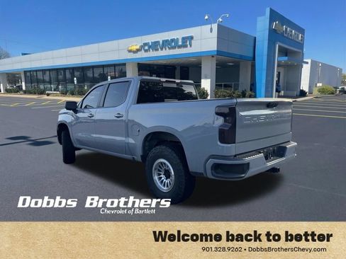 Used 2024 Chevrolet Silverado 1500 RST w/ Convenience Package II AWD/4WD image 6