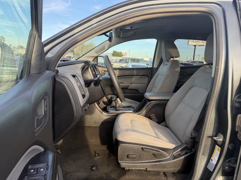 Used 2015 Chevrolet Colorado W/T w/ WT Convenience Package image 17