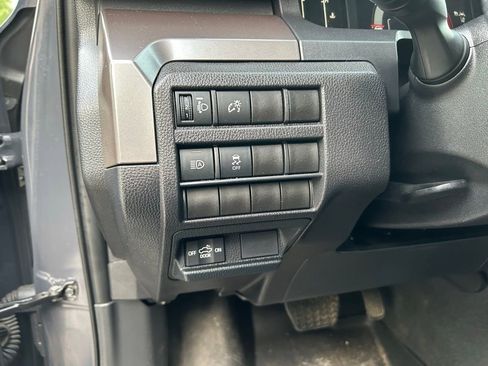 Certified 2024 Toyota Tacoma SR5 image 17