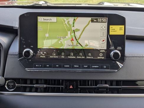 New 2025 Mitsubishi Outlander SE image 19