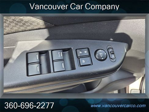Used 2016 Honda CR-V EX image 19