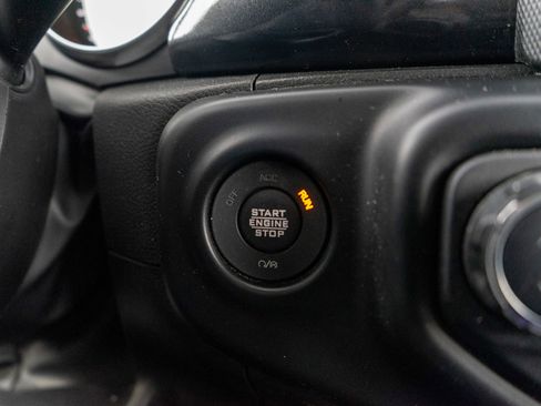 Used 2023 Jeep Wrangler Unlimited Sport image 21