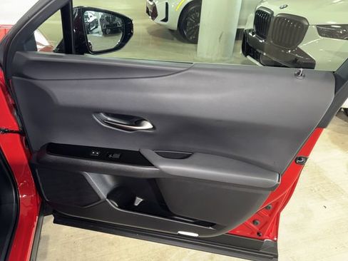 Used 2024 Lexus UX 250h FWD image 7