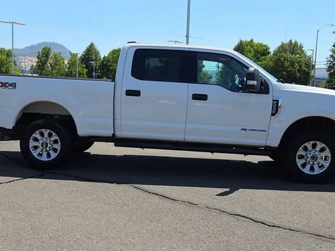 Used 2020 Ford F250 XLT w/ XLT Value Package AWD/4WD image 9