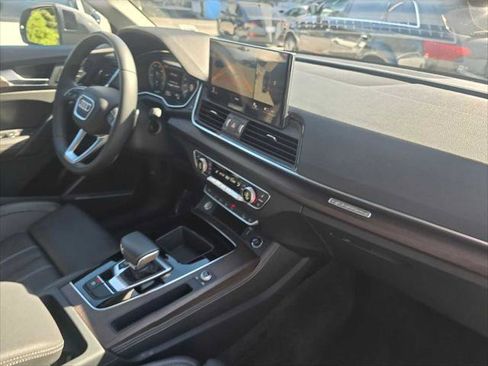 Used 2023 Audi Q5 e Prestige w/ Prestige Package AWD/4WD image 12