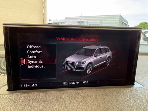 Used 2018 Audi Q7 3.0T Prestige AWD/4WD image 27