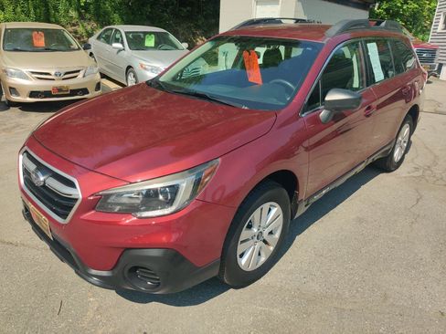 Used 2019 Subaru Outback 2.5i AWD/4WD image 2