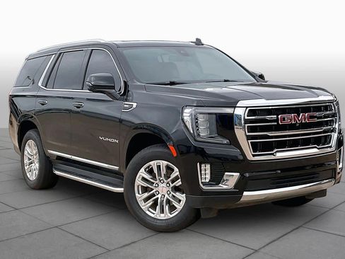 Used 2022 GMC Yukon SLT w/ SLT Luxury Package image 4