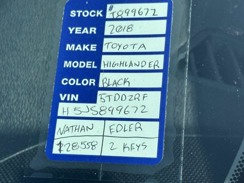 Used 2018 Toyota Highlander Limited Platinum AWD/4WD image 15