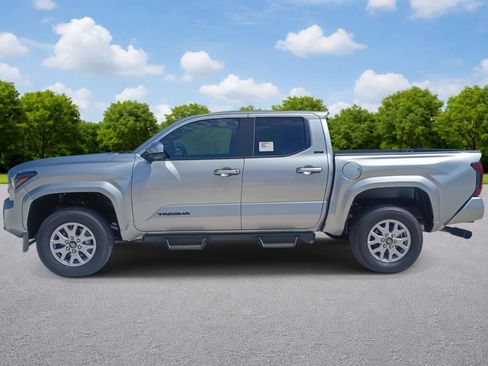 New 2026 Toyota Tacoma SR5 AWD/4WD image 4